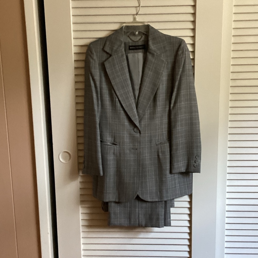 Women’s grey and light blue plaid blazer and pant to match